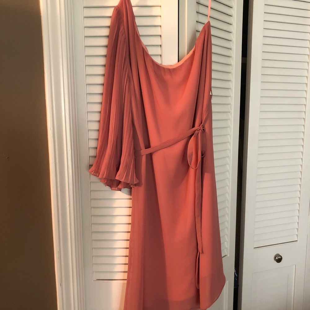 One shoulder dress